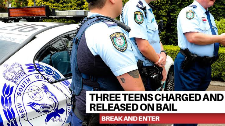 You are currently viewing Three teens charged and released on bail