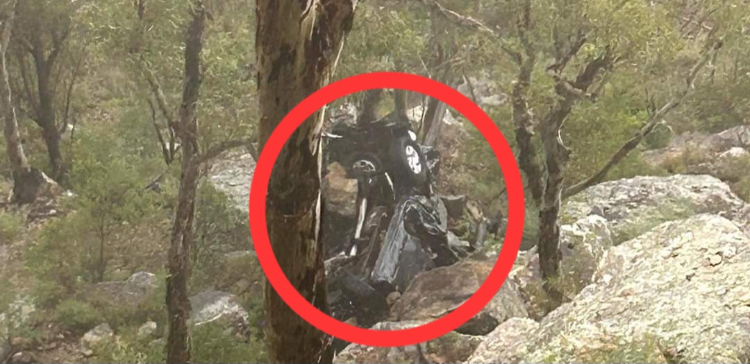 Read more about the article Emergency Services Personnel Rescue Car Plunged off Pokolbin Cliff