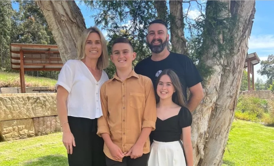 You are currently viewing Cessnock community rallies to support family of 13-year-old boy battling rare malignant sarcoma