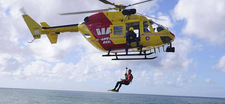 You are currently viewing Dramatic Rescue Mission: Two Divers Saved by Heroic Westpac Helicopter Team!”