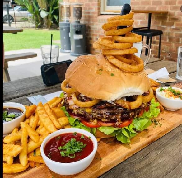 Read more about the article Kitchener Hotel Brings the Heat to the Today Show with its Signature Burger Challenge